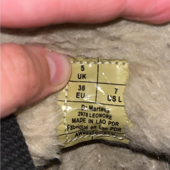 2976 Women’s Faux Fur Lines Chelsea Boots - Picture 3 of 3